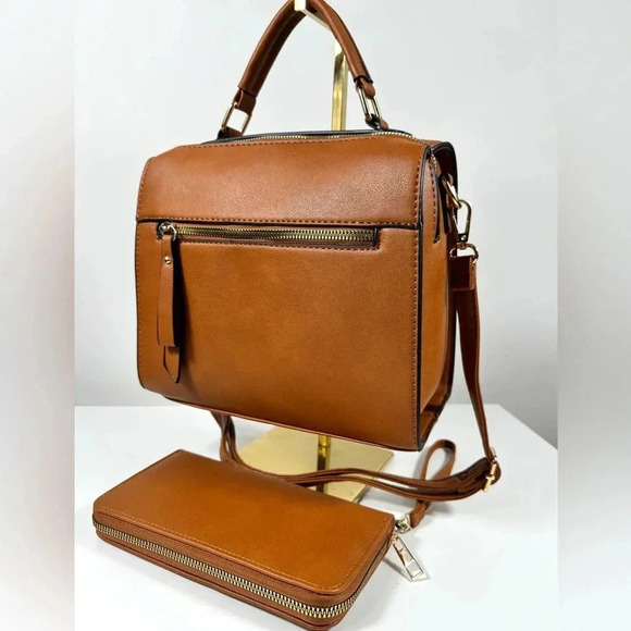 NWT Handbag 2-in-1 Satchel Wallet - Picture 6 of 11